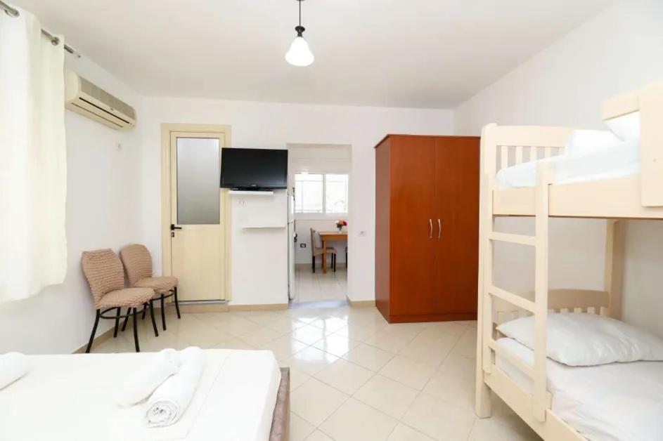 Vila Agolli วญอเรอ ภายนอก รูปภาพ