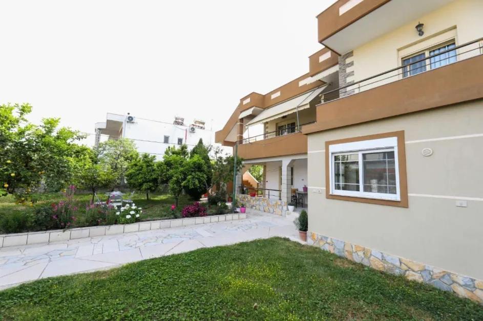 Vila Agolli วญอเรอ ภายนอก รูปภาพ